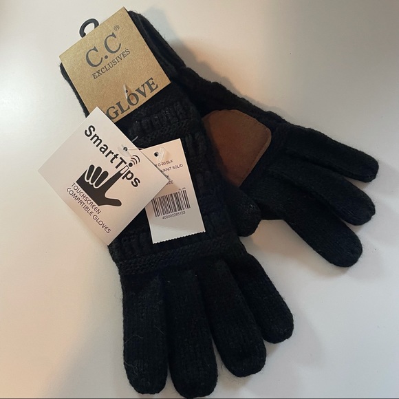C.C Accessories - NWT C.C Touchscreen Compatible Gloves